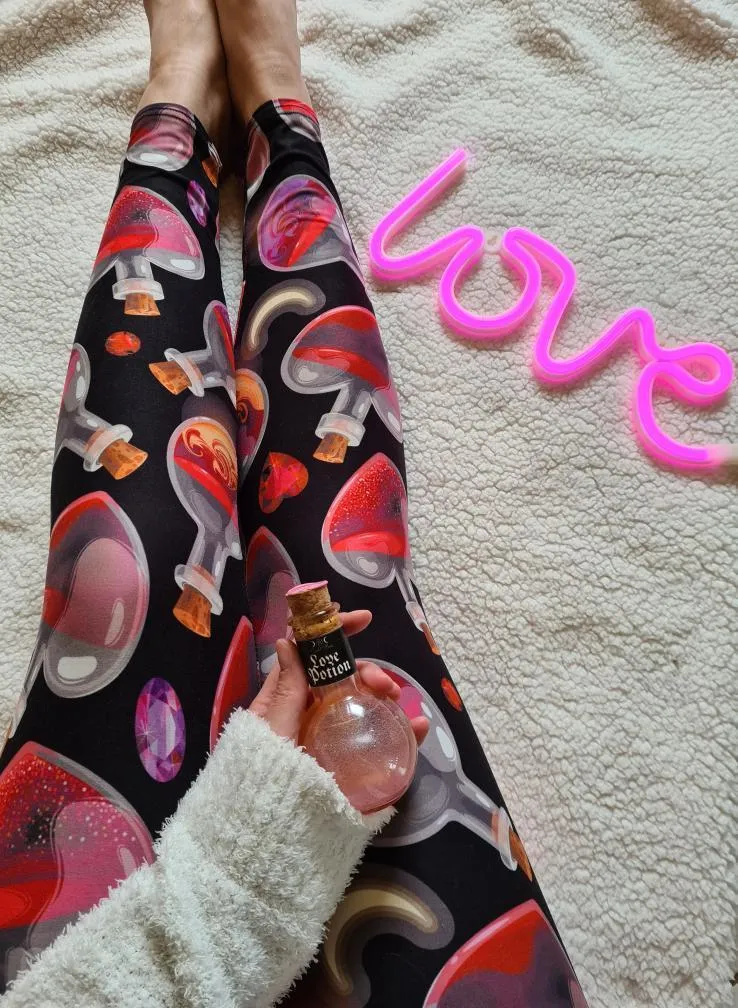 Love Potion - High-quality Handcrafted Vibrant Leggings