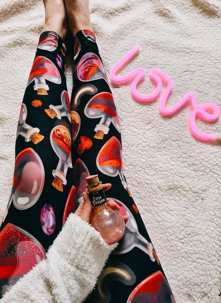 Love Potion - High-quality Handcrafted Vibrant Leggings